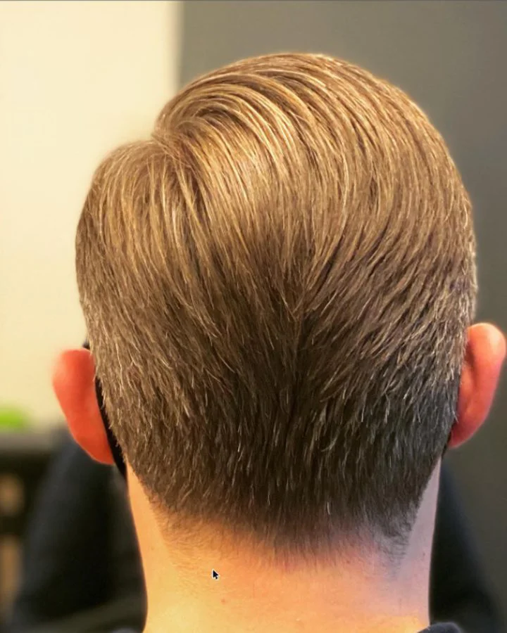 Fade-Haarschnitt im Nacken